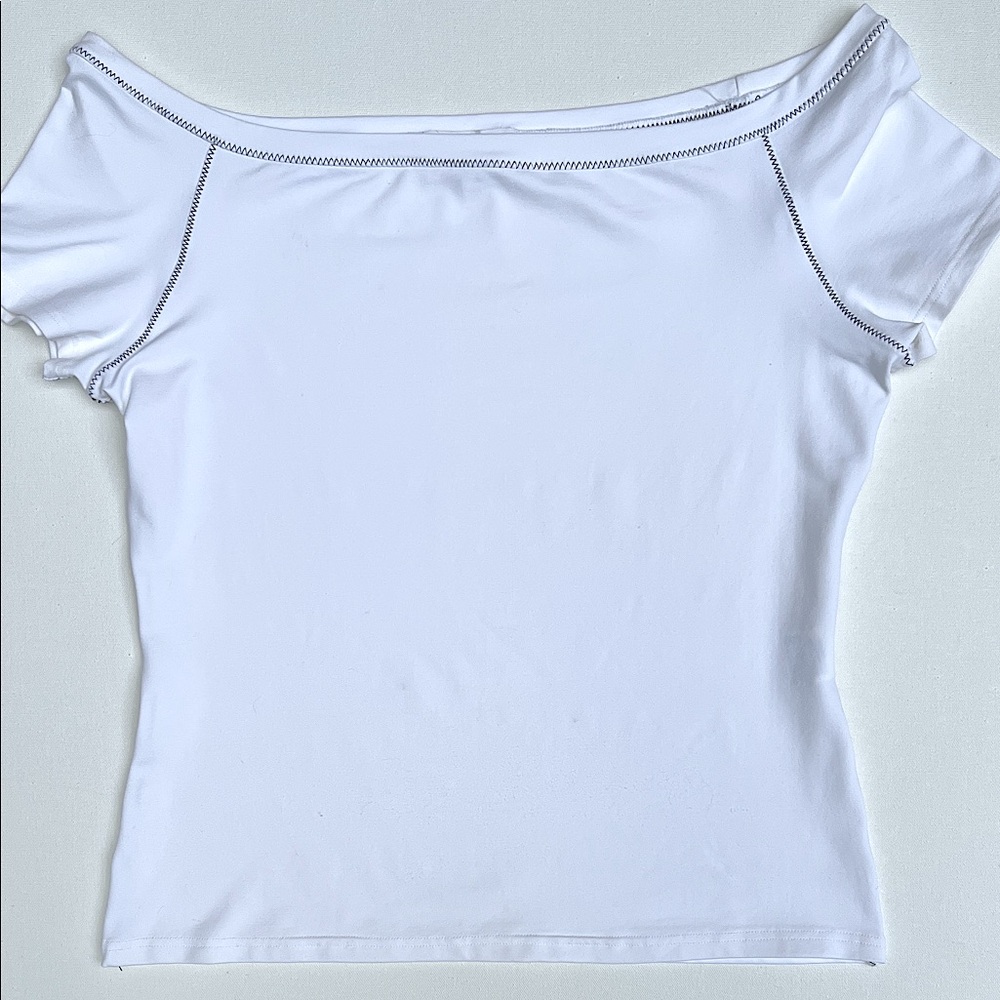 🤍Vtg Rayure Paris off-the-shoulder top🤍